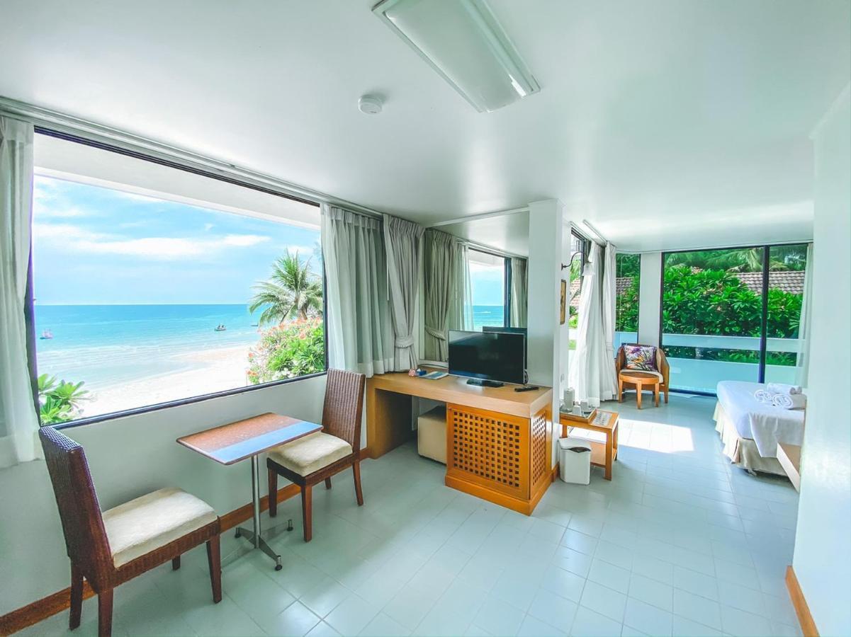 Nern Chalet Beachfront Hotel Hua Hin Exterior photo